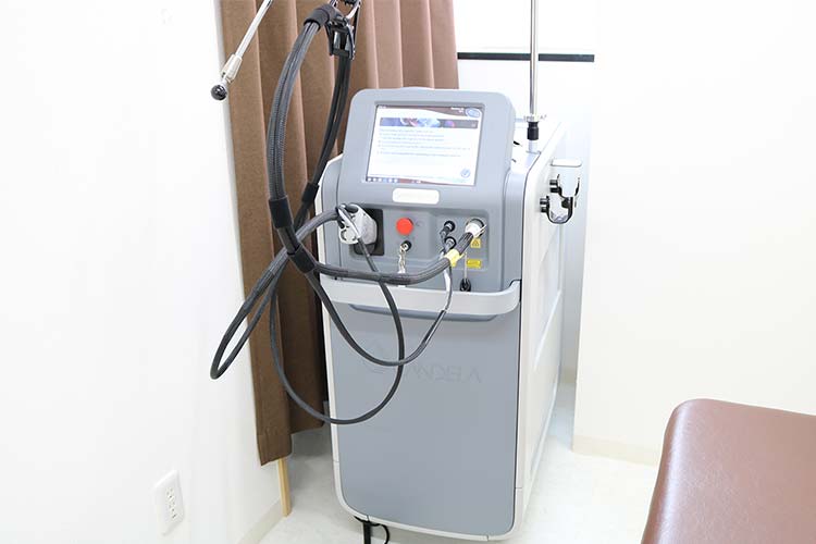 医療用レーザー脱毛機